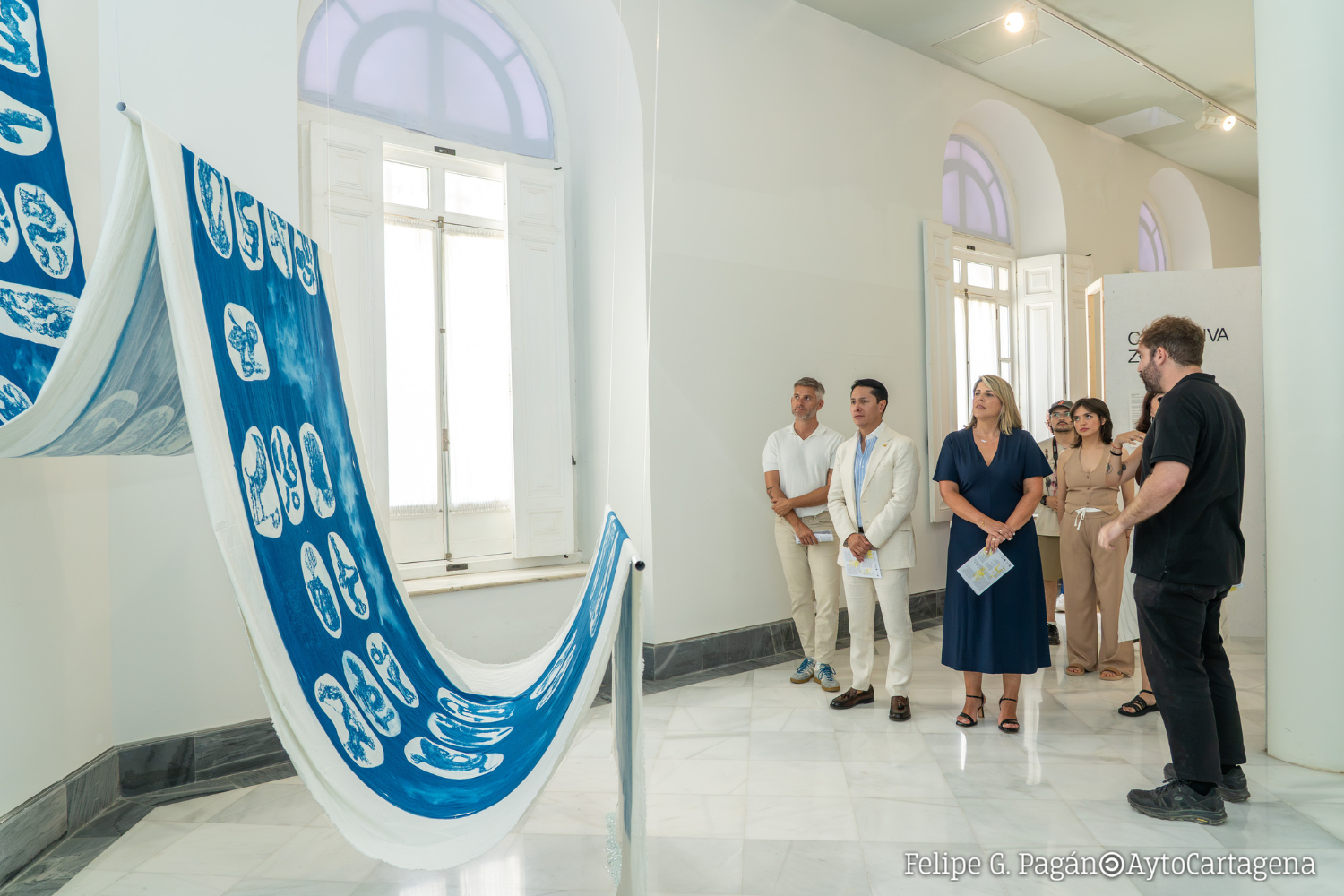 Arte contempor�neo de Ecuador y memoria migrante protagonizan la exposici�n Los de aqu� en La Mar de M�sicas