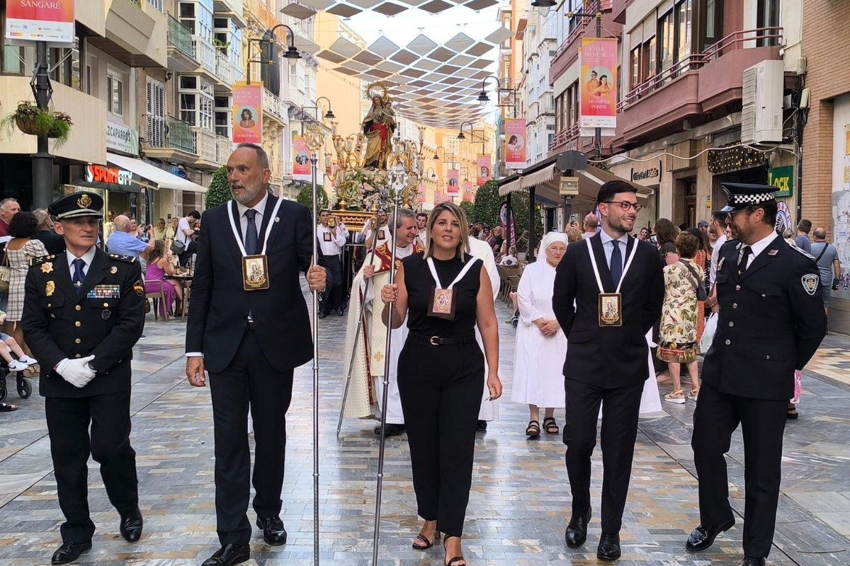 Cartagena cierra los actos en honor a la Virgen del Carmen con la tradicional misa y procesión por el centro histórico